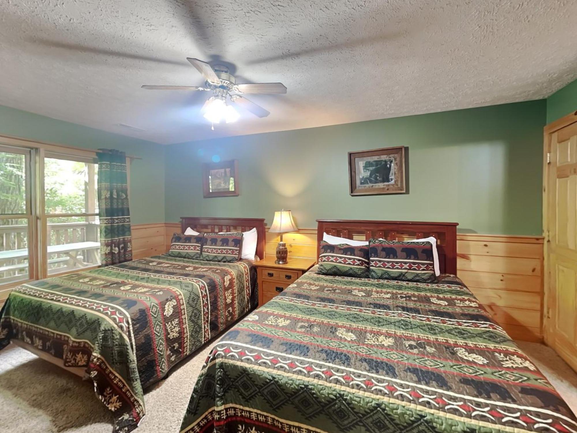 Above The Clouds, 4 Bedrooms, Pool Access, Private, Gaming, Sleeps 16 Gatlinburg Exterior photo